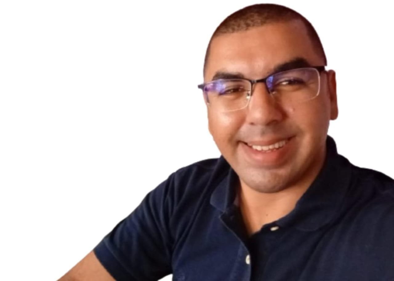 أ. زكرياه القيراء